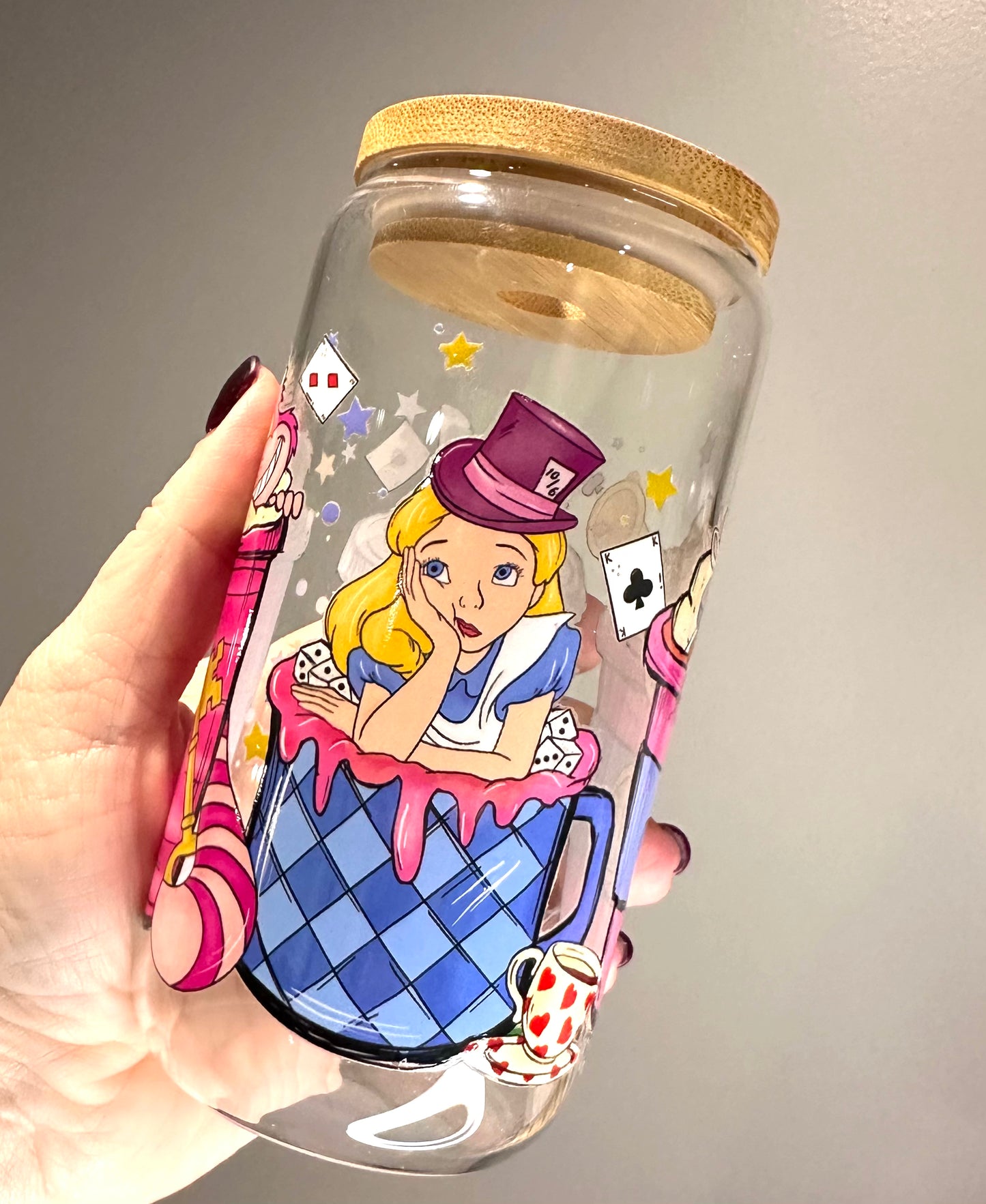 Wonderland Glass Cup w/ Lid